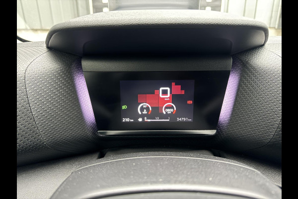 Citroën C4 1.2 Puretech Feel Edition | Leder | LED | Trekhaak | Dealer Onderhouden | Nwe distributie | NAP |