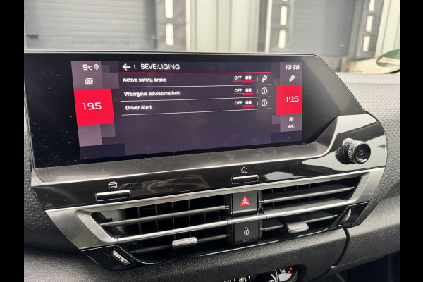 Citroën C4 1.2 Puretech Feel Edition | Leder | LED | Trekhaak | Dealer Onderhouden | Nwe distributie | NAP |