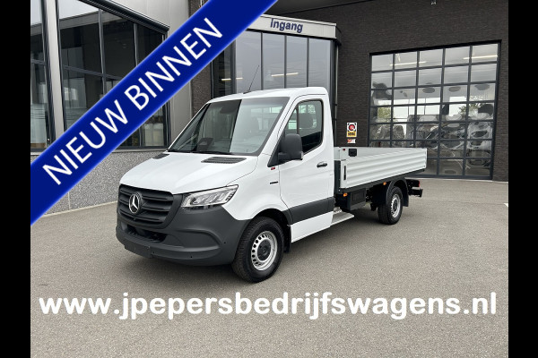 Mercedes-Benz eSprinter 320 L2 Select 81kWh / Snel laden 115kw / Open laadbak / Trekhaak / MBUX / Smartphone pakket