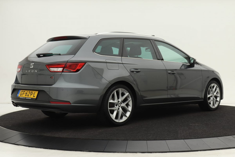 Seat Leon 1.4 TSI ACT FR Dynamic | Full LED | Panoramadak | Leder/Alcantara | Navigatie | Climate control