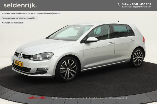 Volkswagen Golf 1.4 TSI 140pk Highline 5-deurs | 1e eigenaar | Dealer onderhouden | Navigatie | Climate control | Cruise control | PDC V+A