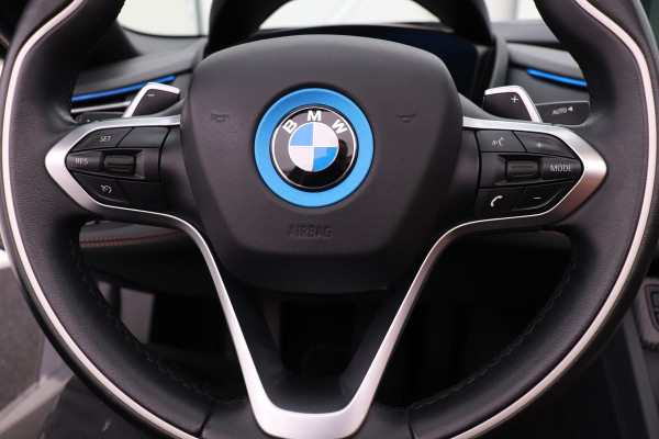 BMW i8 Roadster | Progressive pack | Individual Naturleder | H&K Sound | HUD | Nav Proff | Carbon inleg | Stoelverwarming