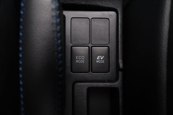 Toyota Yaris 1.5 Hybrid Dynamic | 1e eigenaar | Panoramadak | Navigatie | Camera