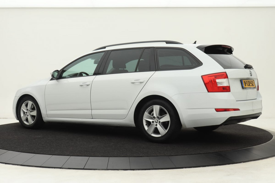 Škoda Octavia Combi 1.6 TDI Greenline Business | Xenon | Gr. Navigatie | Climate control | DAB