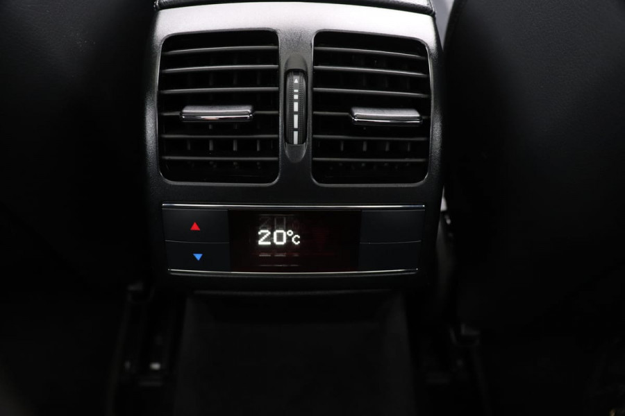 Mercedes-Benz E-Klasse Coupé 250 Prestige Sport AMG | Panorama | Full-LED | Volleder | Stoelverwarming | PDC V+A | Climate control