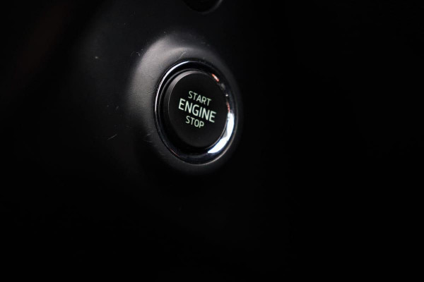 Škoda Octavia Combi 1.6 TDI Business | Xenon | Navigatie | Climate control | Keyless | Park Assist