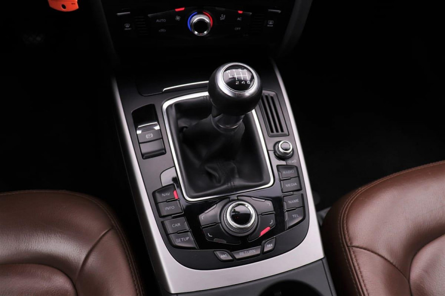 Audi A4 Avant 1.8 TFSI Business Edition | Xenon | Leder | Navigatie | Climate control | Cruise control