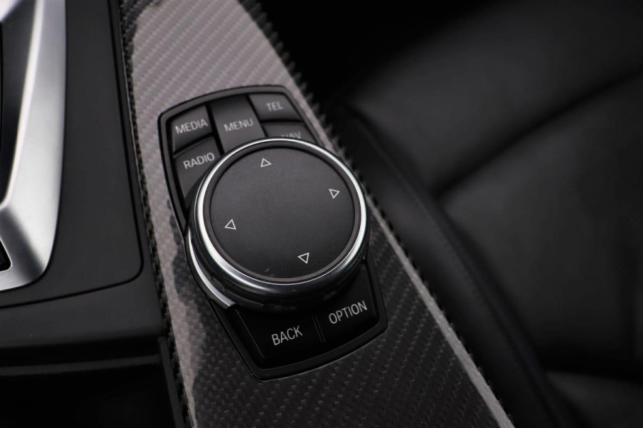 BMW M4 Coupé DCT Carbon *Orig. NL* | HUD | Adapt. onderstel | Full-LED | Carbon | Harman/Kardon | Lane assist | Navigatie | 360º view