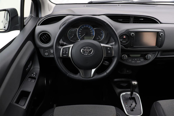 Toyota Yaris Hybrid 1.5 | Navigatie | Climate control | Cruise control | Camera