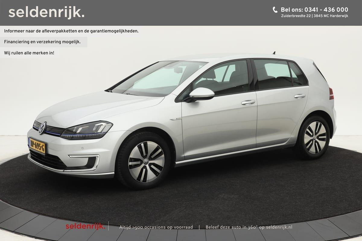 Volkswagen Golf e-Golf *All-in Prijs*| GTE stoelen | Full LED | Discover Pro navigatie | Stoelverwarming | Camera | Keyless