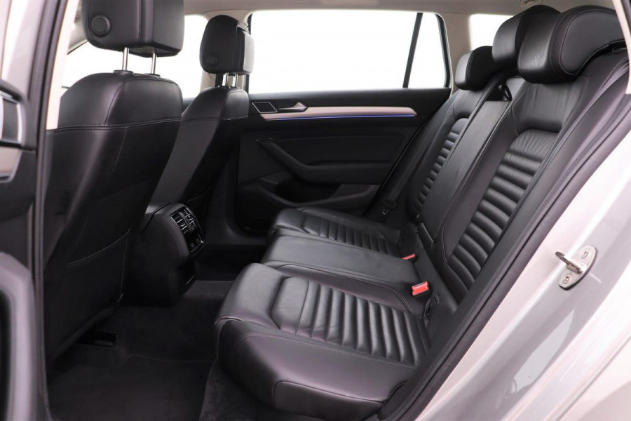 Volkswagen Passat 1.4 TSI GTE Highline *Excl. BTW* | Full LED | Volleder | Ergo stoelen | Navigatie | Adaptive Cruise | Keyless