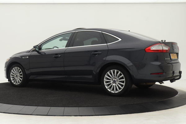 Ford Mondeo 1.6 EcoBoost Platinum | Xenon | Panoramadak | Leder/alcantara | Navigatie | Trekhaak | Keyless