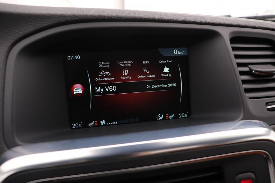 Volvo V60 2.4 D6 AWD Plug-In Summum *Excl. BTW* | Adaptive cruise | Schuifdak | Navigatie | Premium Sound | Xenon