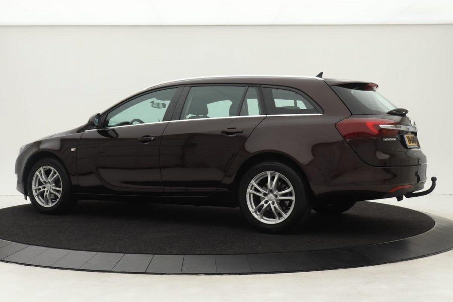 Opel Insignia Sports Tourer 1.6 CDTI Edition Aut. | Navigatie | Trekhaak | Climate control