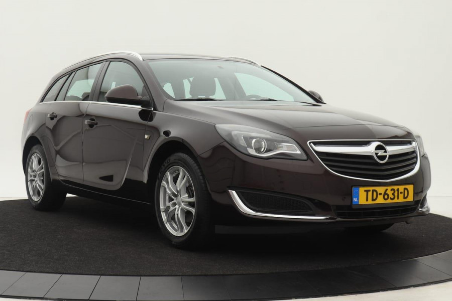 Opel Insignia Sports Tourer 1.6 CDTI Edition Aut. | Navigatie | Trekhaak | Climate control