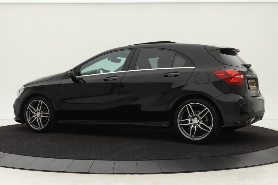 Mercedes-Benz A-Klasse 180d Ambition | AMG Line | Panoramadak | Full-LED | Navigatie | Keyless | Stoelverwarming