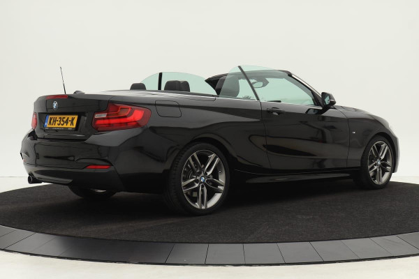 BMW 2 Serie Cabrio 220i Aut. M-sport | Full-LED | Navi Proff. | Stoelverwarming | Climate control | Volleder | PDC