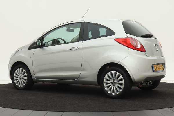 Ford Ka 1.2 Titanium X | Dealer onderhouden | Climate control | Stoelverwarming | Bluetooth | Parkeersensoren