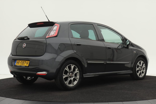 Fiat Punto Evo 1.3 M-Jet Lounge 5-drs | Dealer onderhouden | Sportstoelen | Climate control | PDC