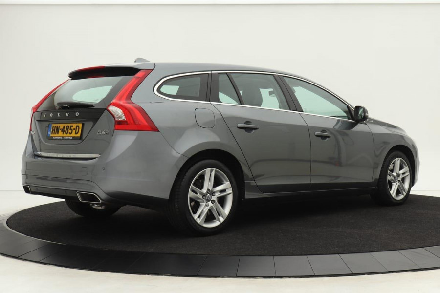 Volvo V60 2.4 D6 Plug In Summum *Excl. BTW* | 1e eigenaar | Xenon | Volleder | Navigatie | Memory