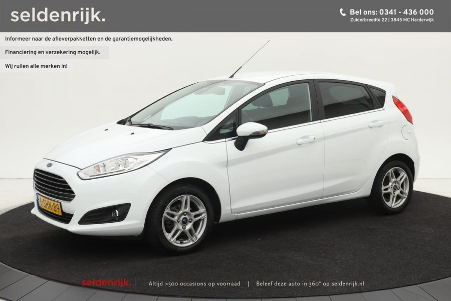 Ford Fiesta 1.0 EcoBoost 100pk Titanium | 2e eigenaar | Navigatie | Climate control | Voorruitverwarming | PDC