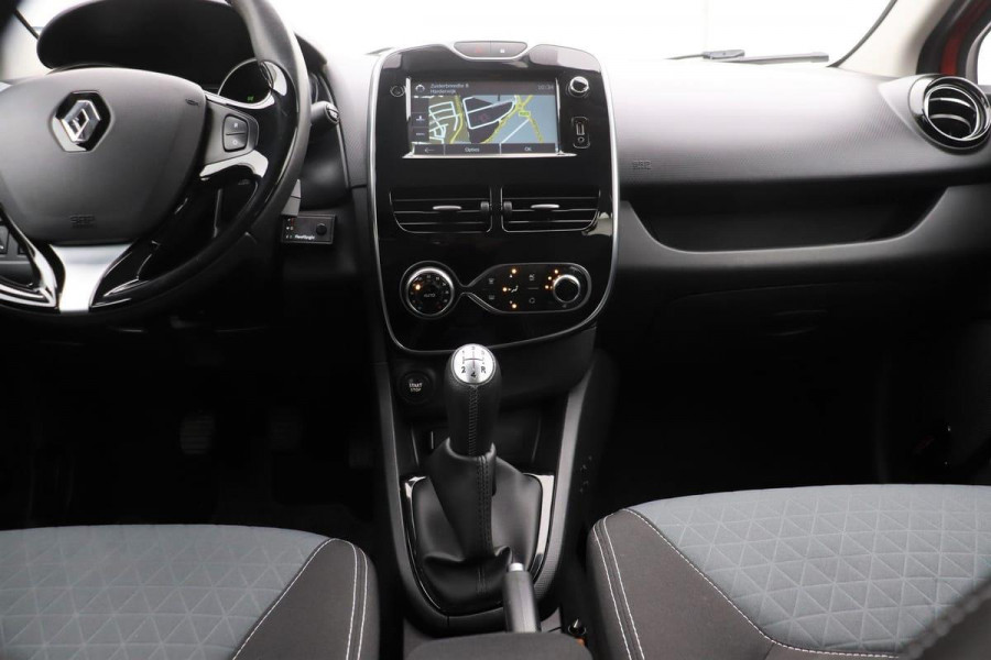 Renault Clio Estate 1.5 dCi Dynamique | Navigatie | Climate control | Cruise control | PDC