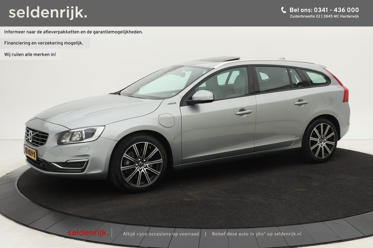 Volvo V60 2.4 D5 Plug-In Special Edition *Excl. BTW* | Xenon | Volleder | Navigatie | Trekhaak