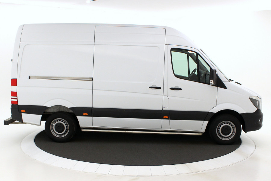 Mercedes-Benz Sprinter 313 CDI L2H2, automaat 3500 kg trekhaak , airco 24 mnd garantie + 2 onderhoudsbeurten GRATIS