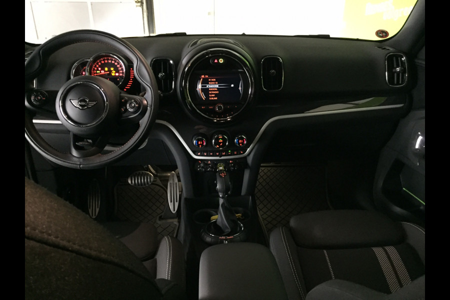 MINI Countryman 2.0 COOPER S E ALL4 Lease v.a. 410 pm