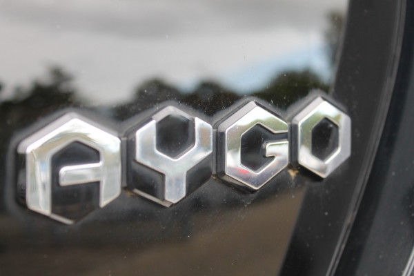 Toyota Aygo 1.0 VVT-i X-PLAY STANDVERW. ALARM DASHCAM + NAV