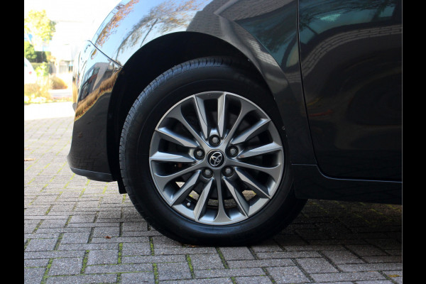 Toyota Verso 1.8 VVT-i Aspiration 7p. | Automaat | Clima | FM-Navi