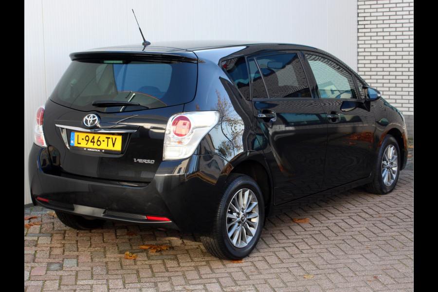Toyota Verso 1.8 VVT-i Aspiration 7p. | Automaat | Clima | FM-Navi