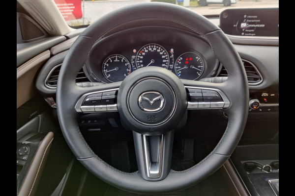 Mazda CX-30 2.0 SkyActiv-G Luxury I-ACTIVSENSE | RADAR-CRUISE | NAVIGATIE | APPLE CAR PLAY | 18" LM | 360GRADEN CAMERA | ACTIV-DRIVING DISPLAY | RIJKLAARPRIJS