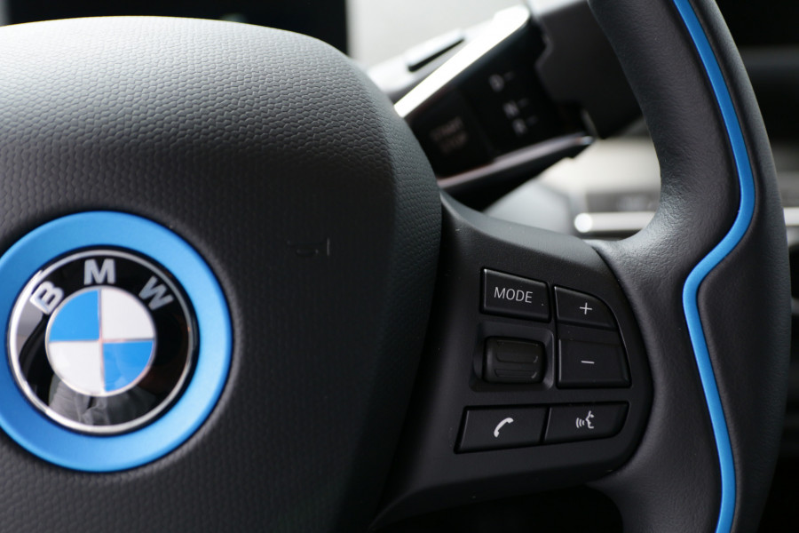 BMW i3S 120Ah - 4% Bijtelling (ex BTW) - Full options - 8% korting