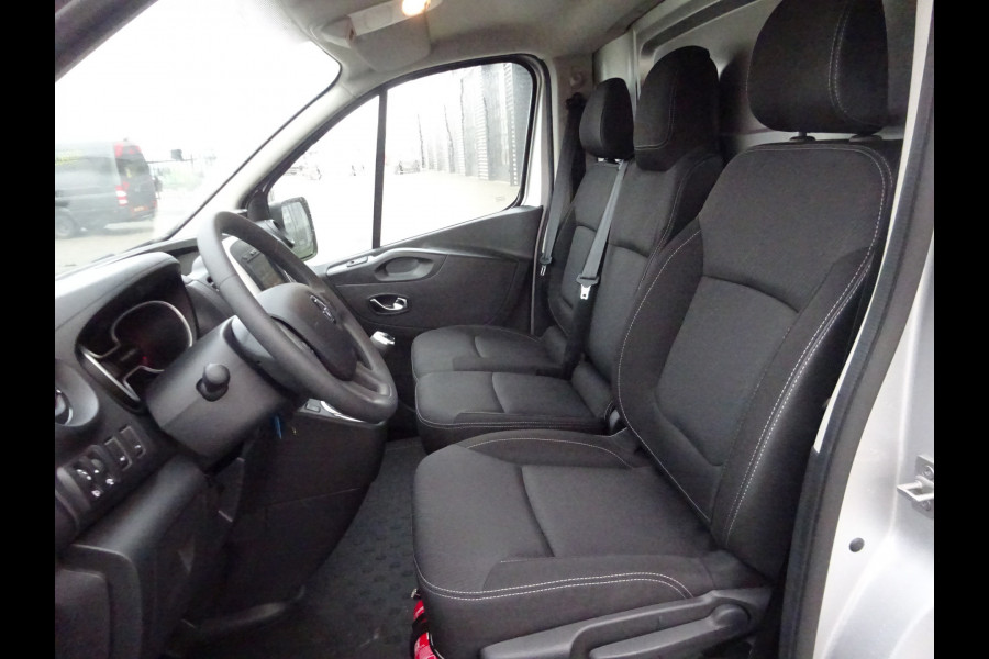 Renault Trafic 2.0 dCi 120 T27 L1H1 Grand Comfort Navigatie + PDC