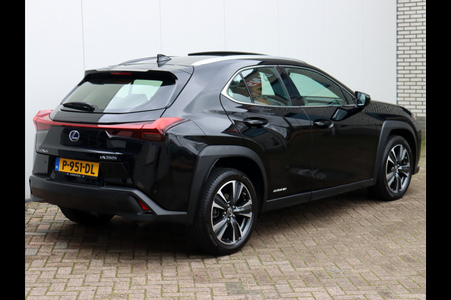 Lexus UX 250h Luxury Line | Leder | Schuifdak | Head-Up