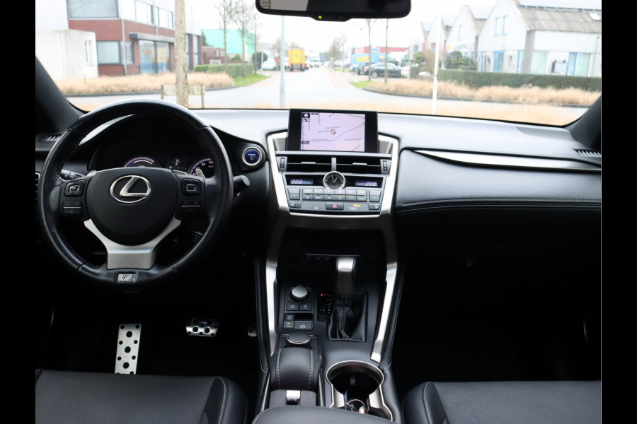 Lexus NX 300h AWD F Sport Line | Panodak | Adaptive Cruise | Triple Led