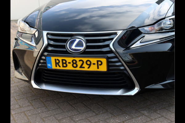 Lexus IS 300h Hybrid Business Line | Facelift | Half Leder | Led | Navi