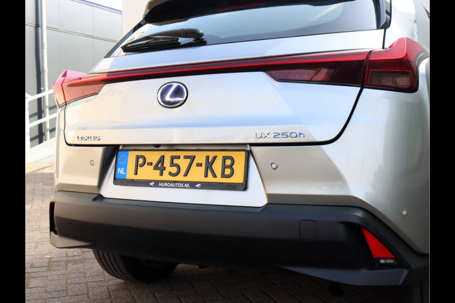 Lexus UX 250h Executive Line | President Pack | Mark Levinson | Stoelventilatie