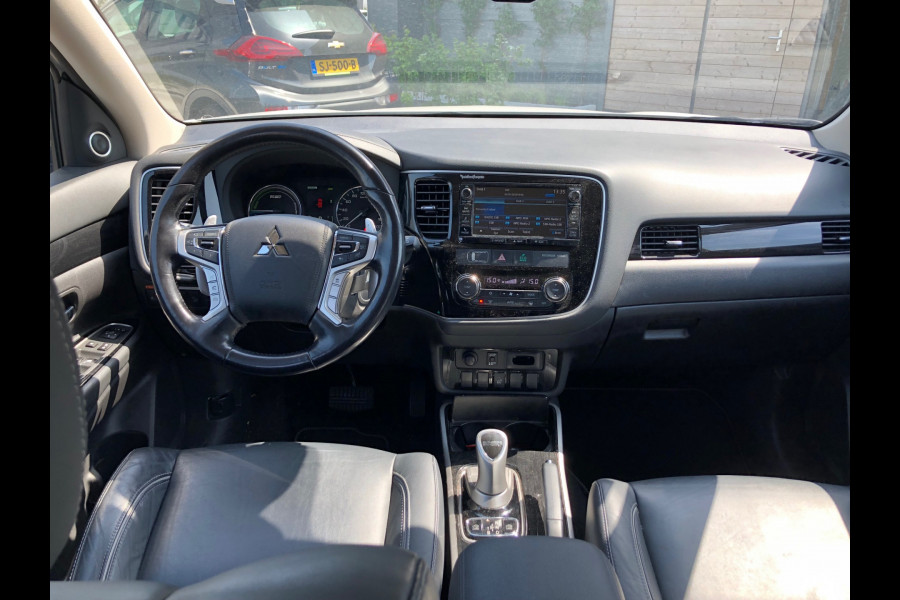 Mitsubishi Outlander 2.0 PHEV instyle+ (ex BTW) - lease v.a. 695,- pm