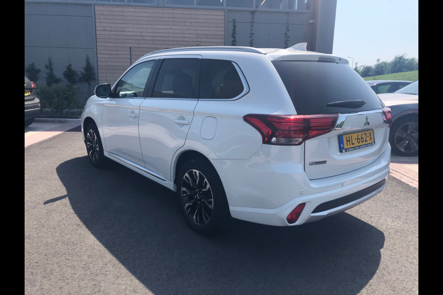 Mitsubishi Outlander 2.0 PHEV instyle+ (ex BTW) - lease v.a. 695,- pm