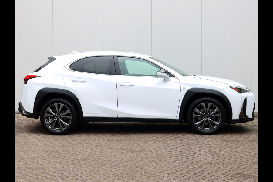 Lexus UX 250h AWD F Sport Premium | Mark Levinson | 360° Camera | Stoelventilatie