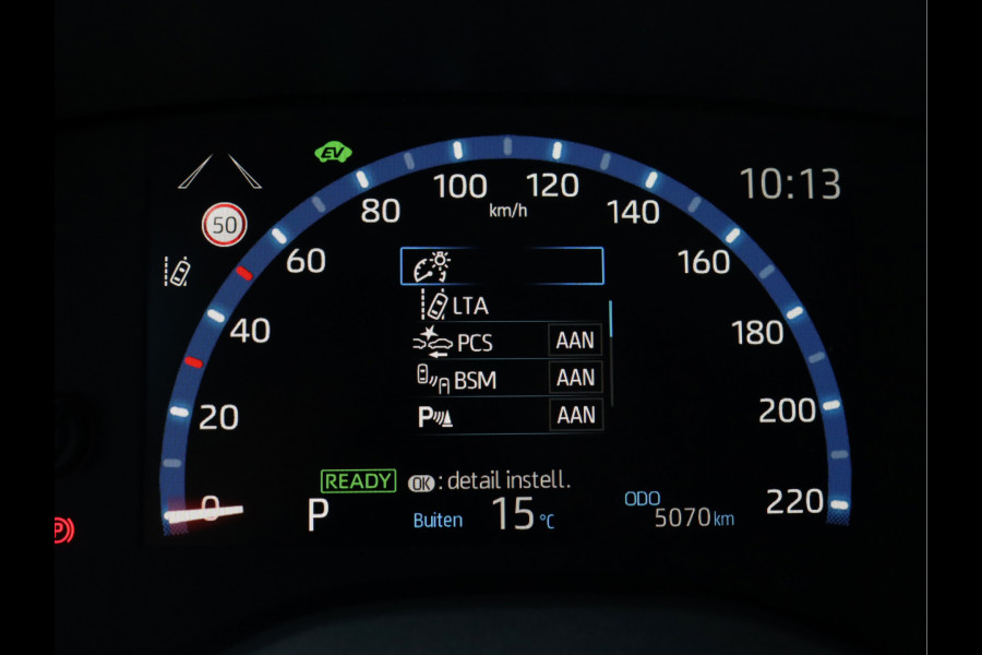 Toyota Yaris Cross 1.5 Hybrid Executive | Panodak | Head-Up | 360° Camera