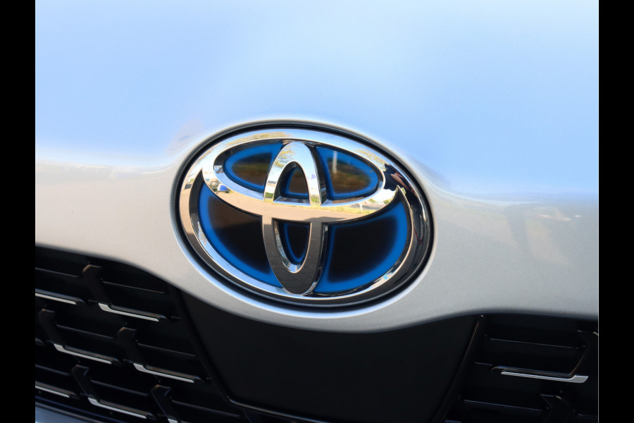 Toyota Yaris Cross 1.5 Hybrid Executive | Panodak | Head-Up | 360° Camera