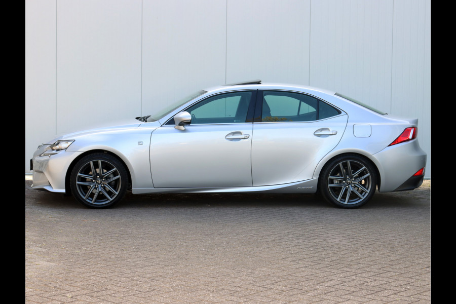 Lexus IS 300h F Sport Line | Schuifdak | Adaptief Onderstel | Stoelverwarming