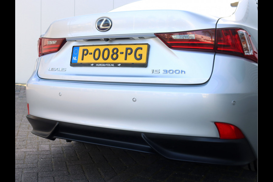 Lexus IS 300h F Sport Line | Schuifdak | Adaptief Onderstel | Stoelverwarming