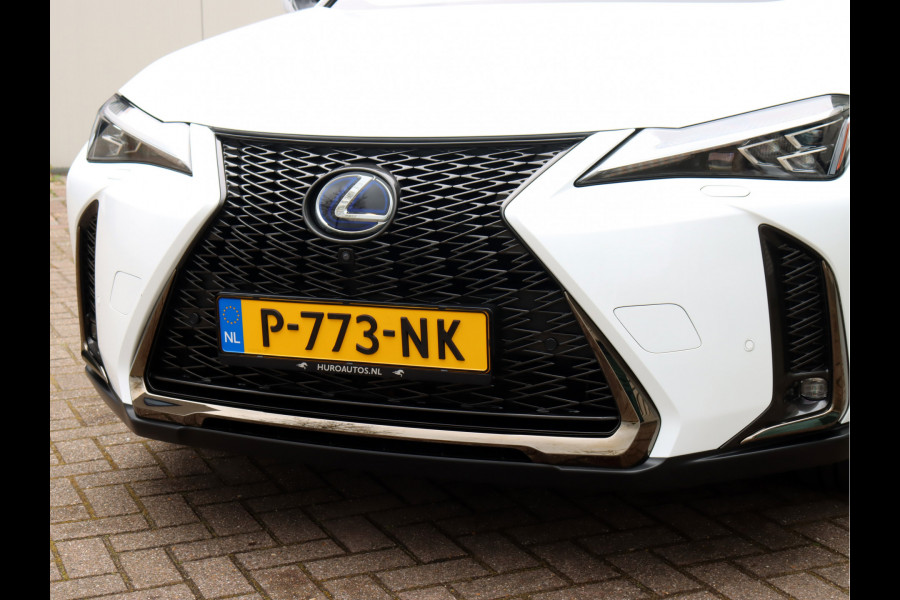 Lexus UX 250h AWD F Sport Premium | Mark Levinson | 360° Camera | Stoelventilatie