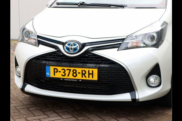 Toyota Yaris 1.5 Hybrid Dynamic | Half Leder | Stoelverwarming | FM-Navi