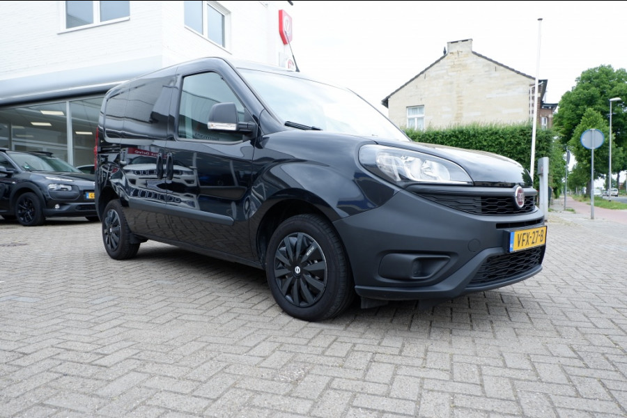 Fiat Dobló Cargo 1.6 MJ L1H1 PRO Edition 3 pers. / Navi / Cruise /Rijklaarprijs!