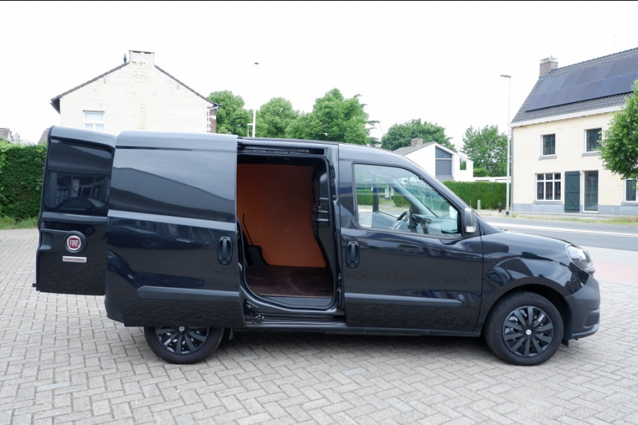 Fiat Dobló Cargo 1.6 MJ L1H1 PRO Edition 3 pers. / Navi / Cruise /Rijklaarprijs!